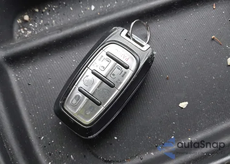 2017 Chrysler Pacifica Touring-L z USA, uszkodzony, nr VIN 2C4RC1BG4HR621628